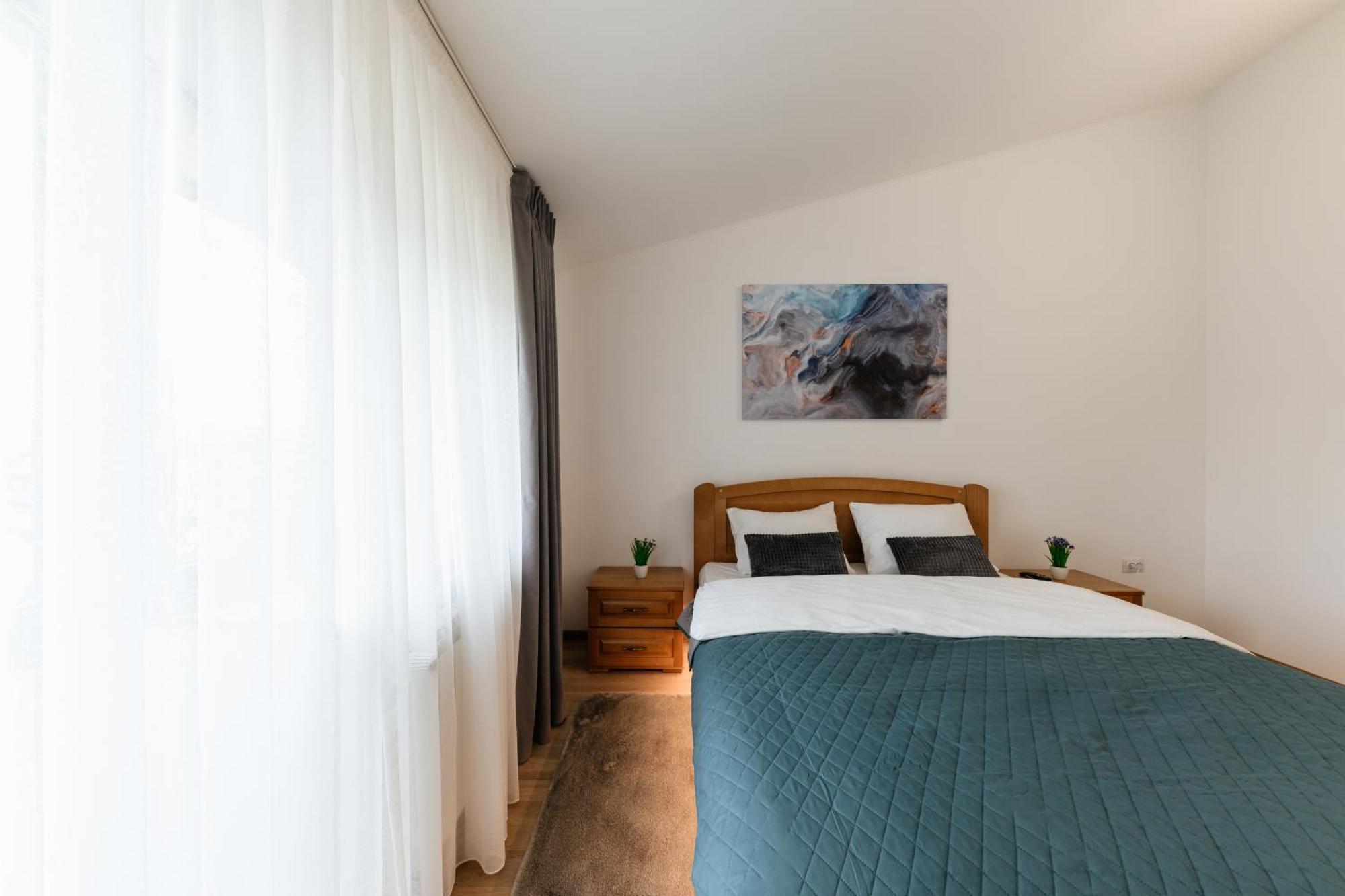 Luxury Apartments Uzhorod 外观 照片
