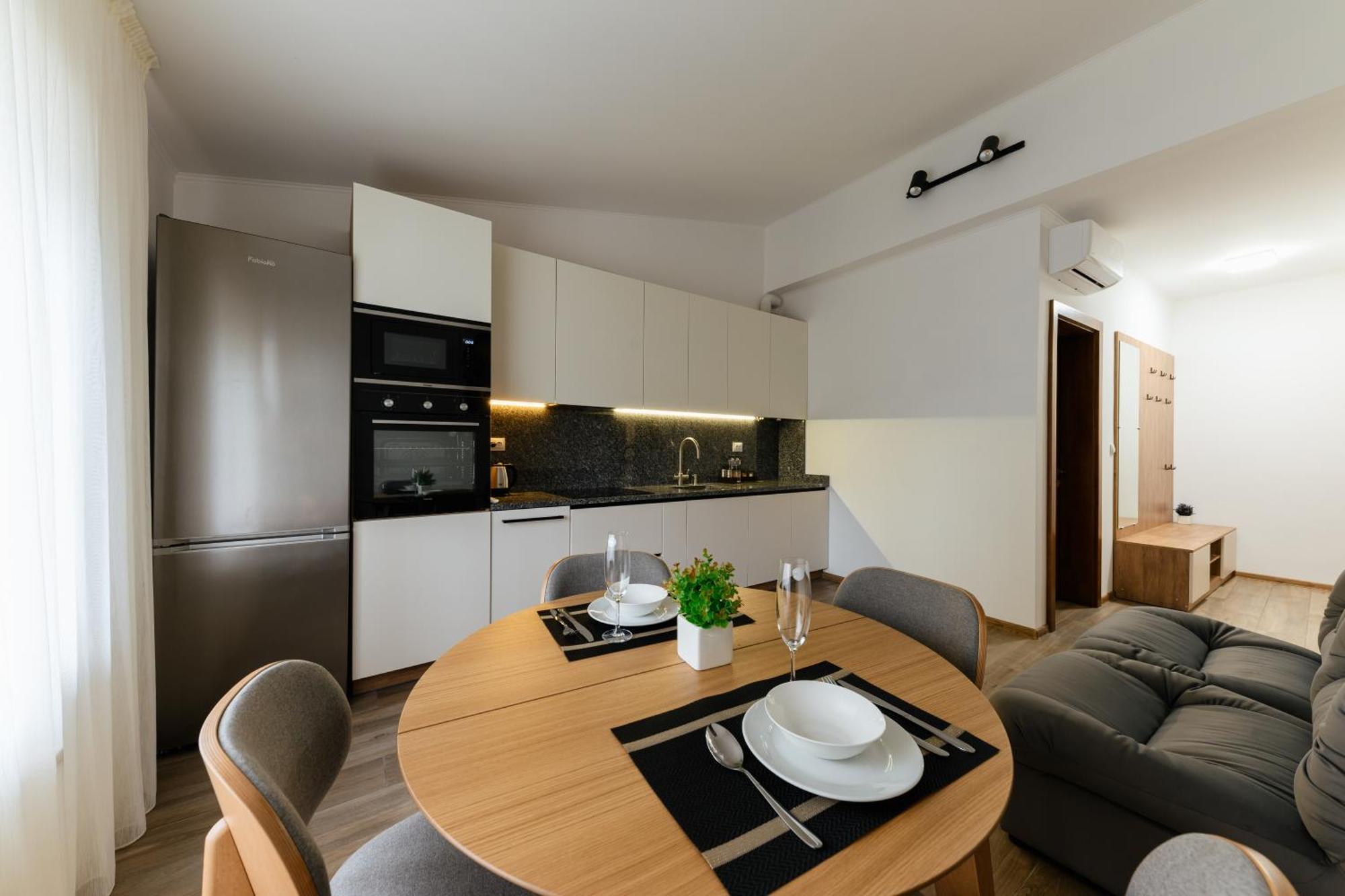 Luxury Apartments Uzhorod 外观 照片